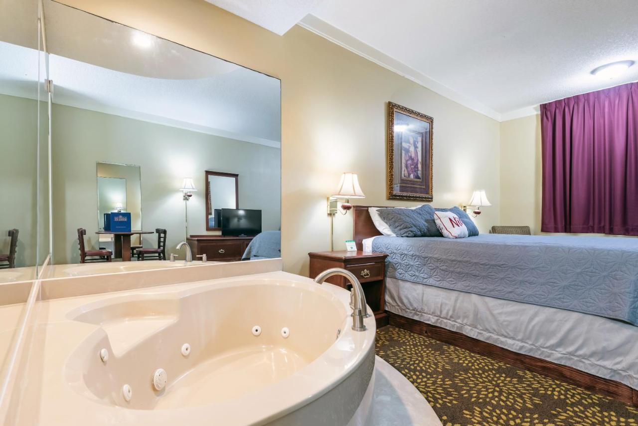 Hotel Plantation Oaks Millington Zewnętrze zdjęcie